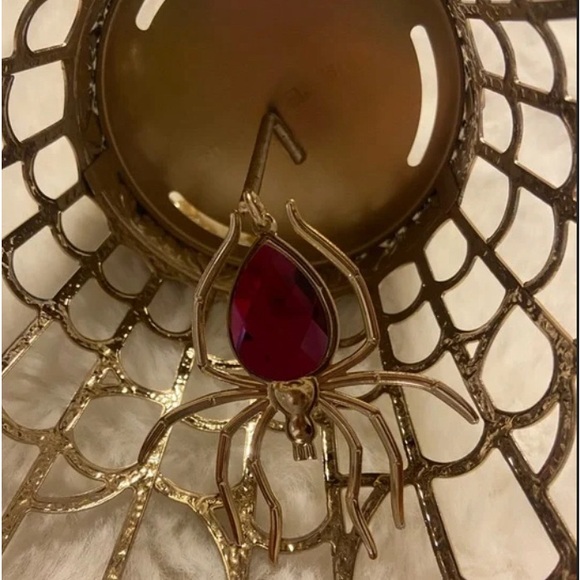 Bath And Body Works Spider Web Single Wick Candle Holder 2023 Halloween NEW - Picture 3 of 11